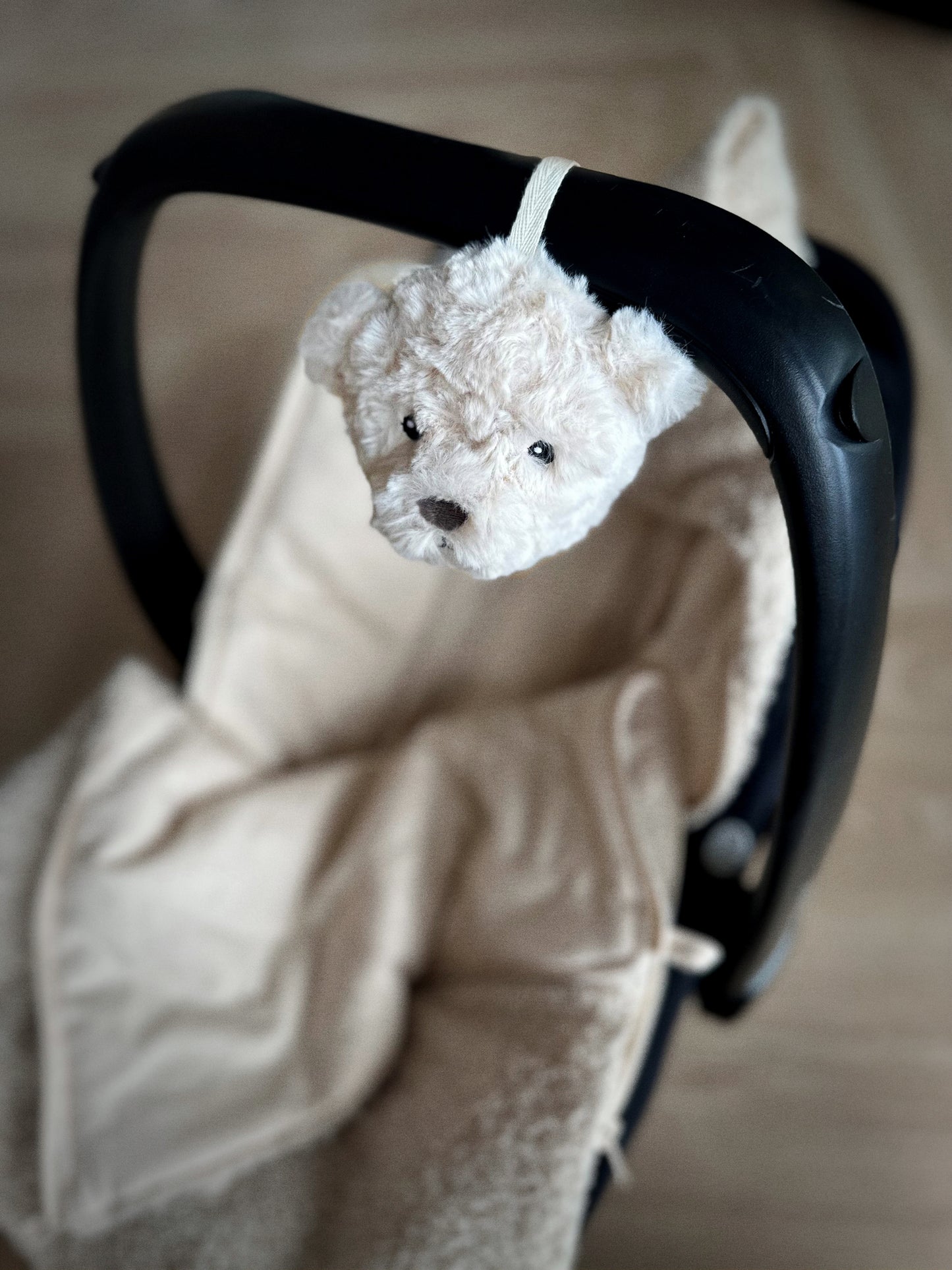 Lou (beige) - Doudou en mouvement