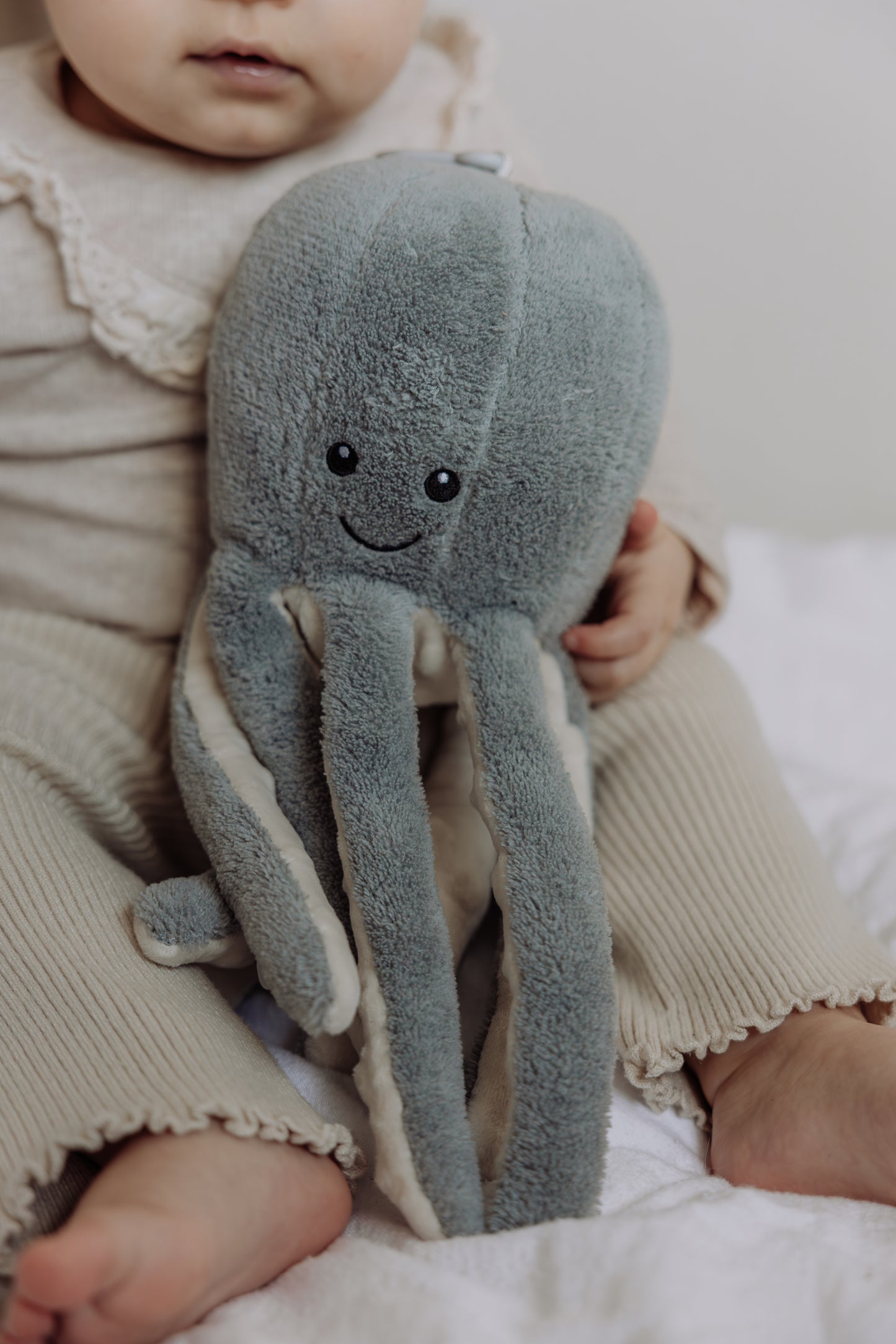Olly (Sea grey) - Doudou cardiaque rechargeable